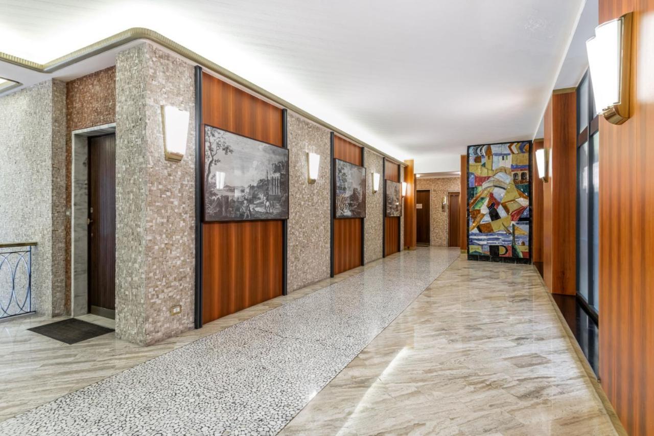 Easylife - Elegante Monolocale In Corso Magenta Apartment Milan Luaran gambar