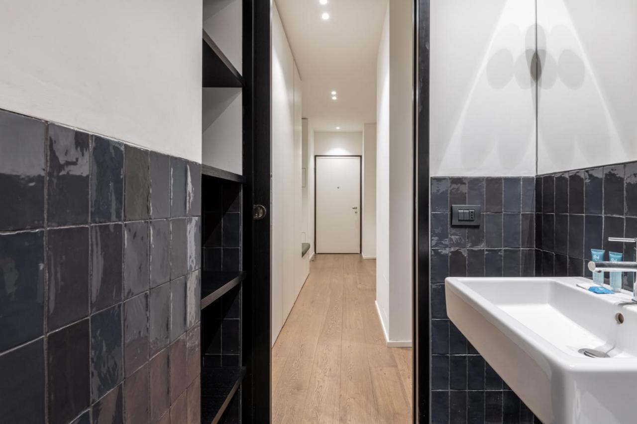 Easylife - Elegante Monolocale In Corso Magenta Apartment Milan Luaran gambar